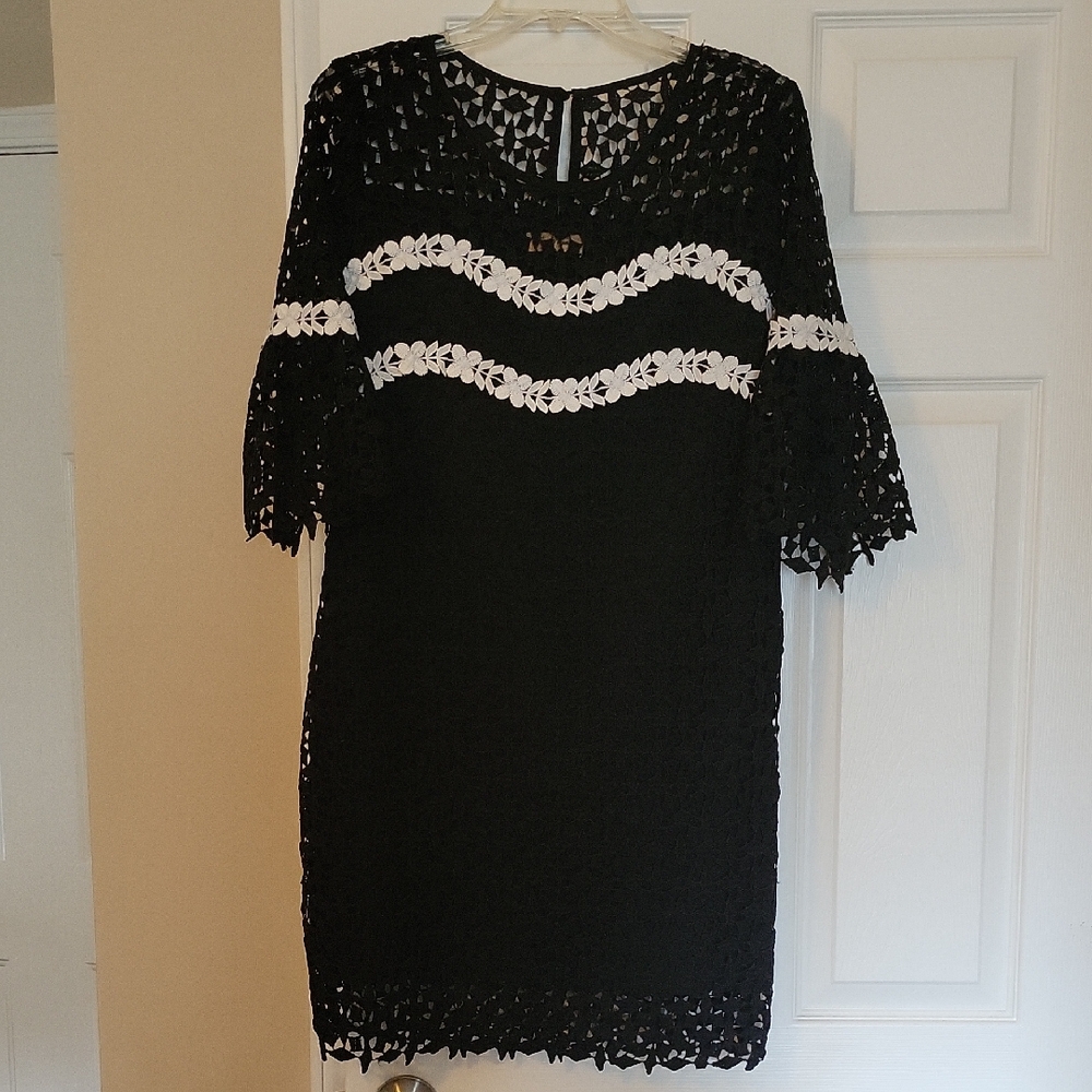 Black and White Sheath Dress with Bell Sleeves